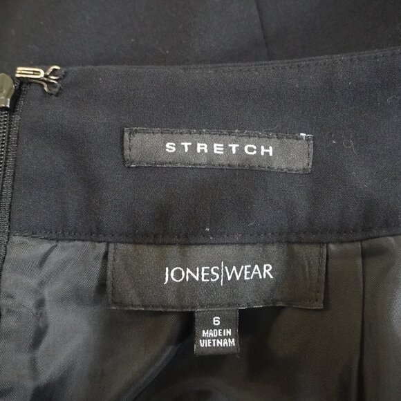 Classic Basic Stretch Black Pencil Skirt - Size 6 - Picture 7 of 9